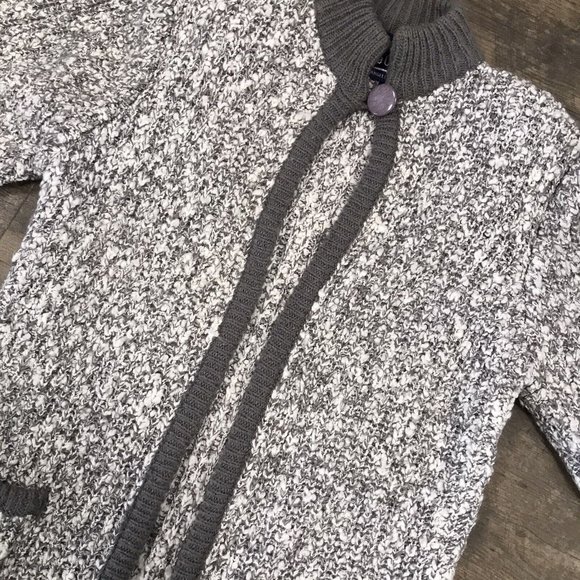 Vintage Monto Par Le Chois Women Size Medium 100% Acrylic Heavy‎ Weight Cardigan - Picture 4 of 10